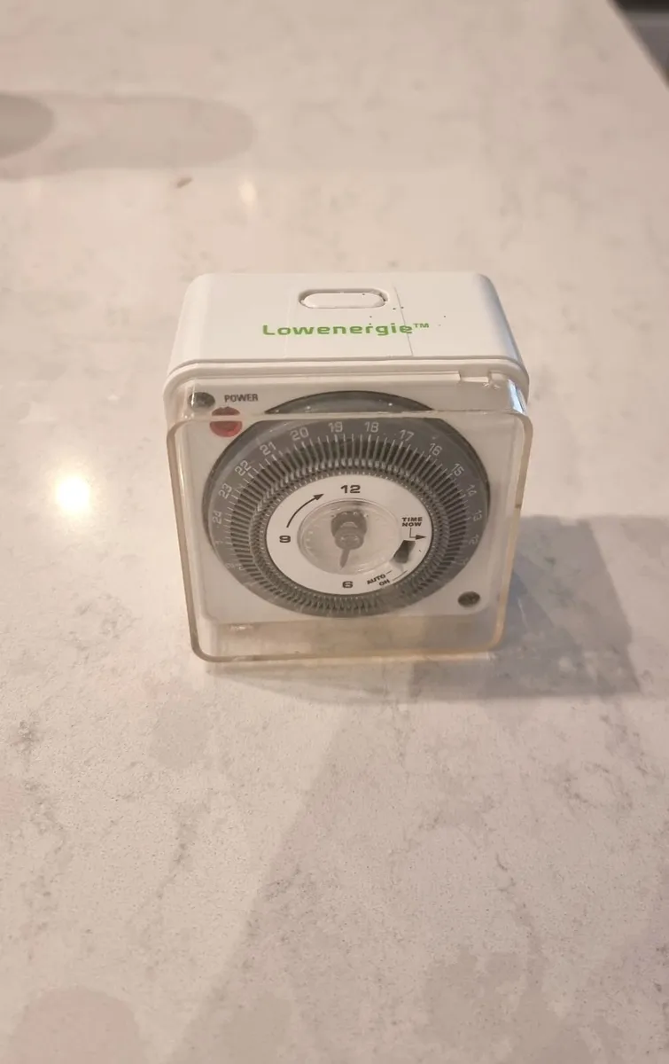 Immersion Heater & Lighting Timer - Mechanical 24 - Image 2