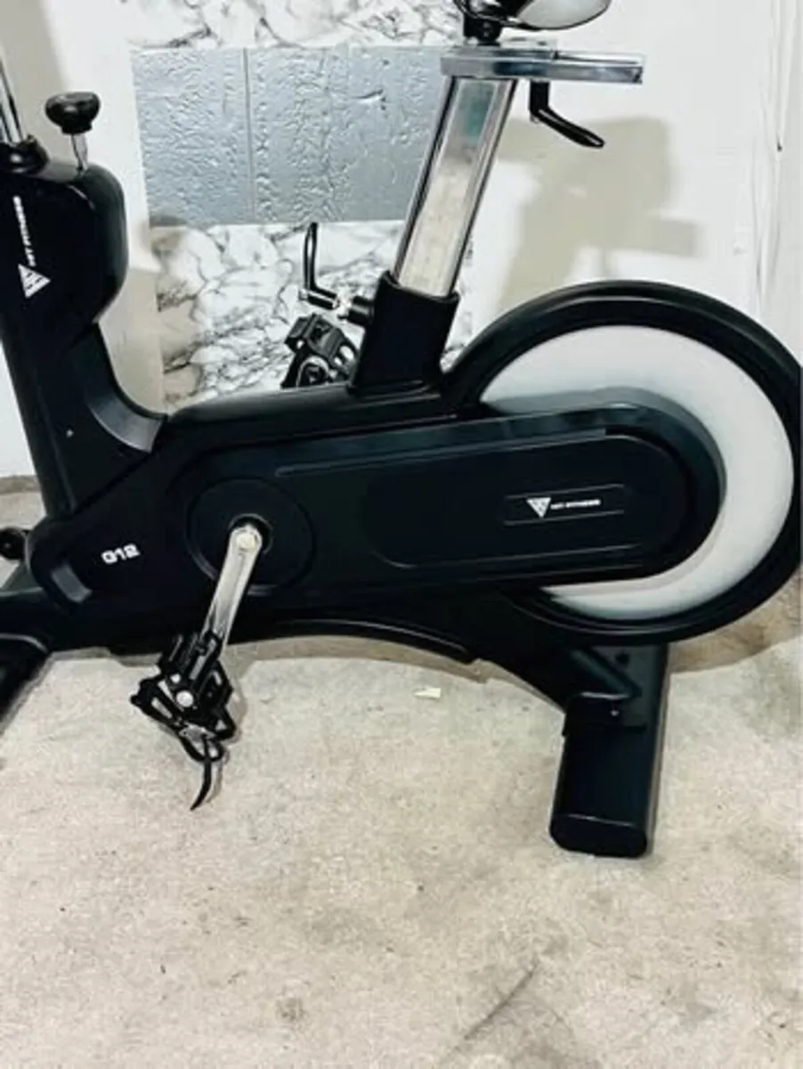 G12 HITT FITNESS BIKE - Image 4