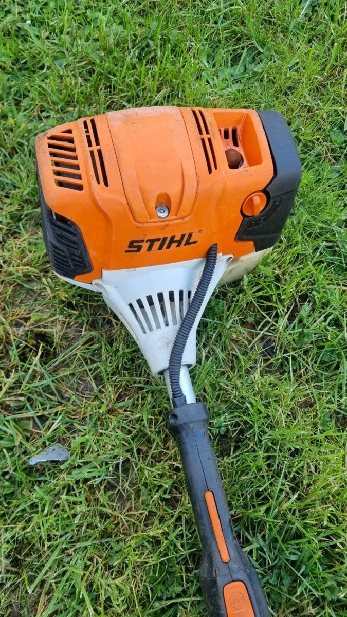 Stihl km 131r long reach hedge trimmer - Image 3