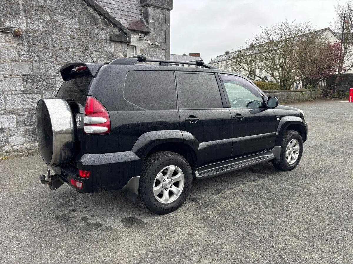 Toyota landcruiser - Image 3