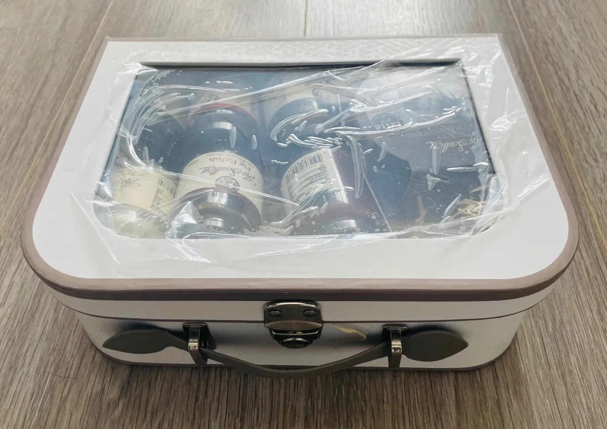 A Taste of The Scullery Hamper in a small suitcase - Image 2