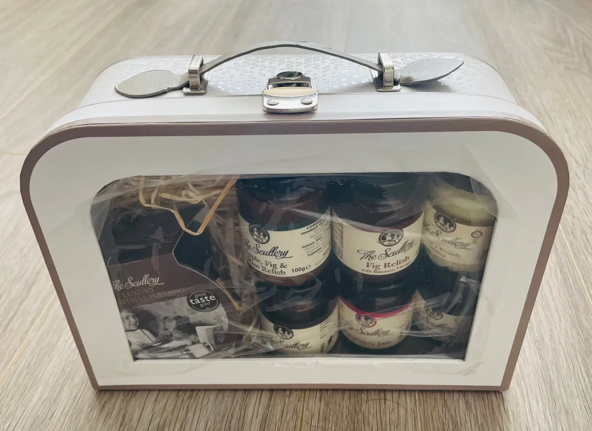 A Taste of The Scullery Hamper in a small suitcase - Image 3