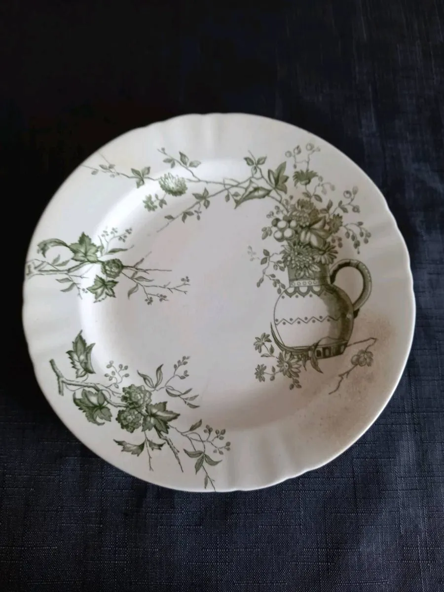 Woodstock Plate - Image 1