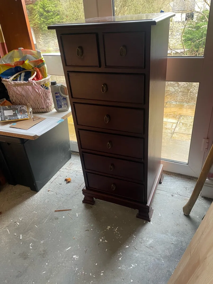 Chest of drawers - Image 2