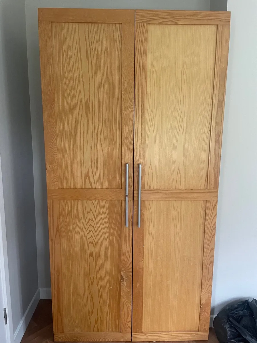 Solid Oak storage press - Image 4