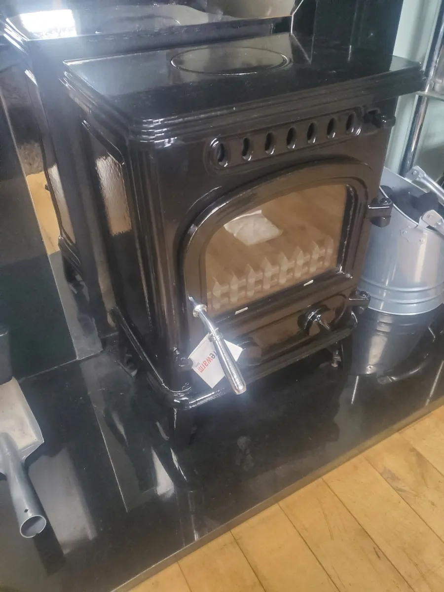 New Black Enamel Firewarm 4.2kw solid fuel stove - Image 2