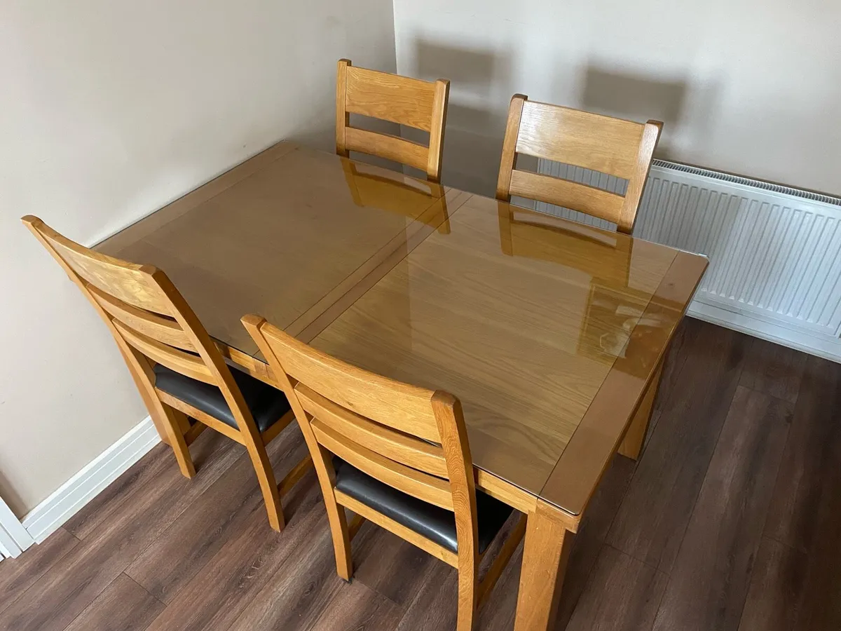 Oak Dining Table with glass - Image 2