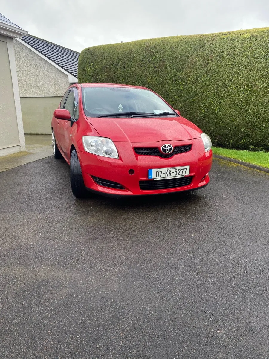 Toyota Auris - Image 2