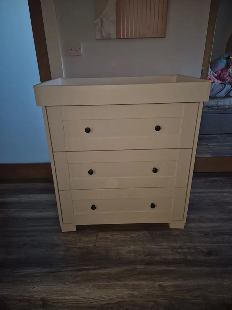 Childrens Bedroom Furniture - Image 3