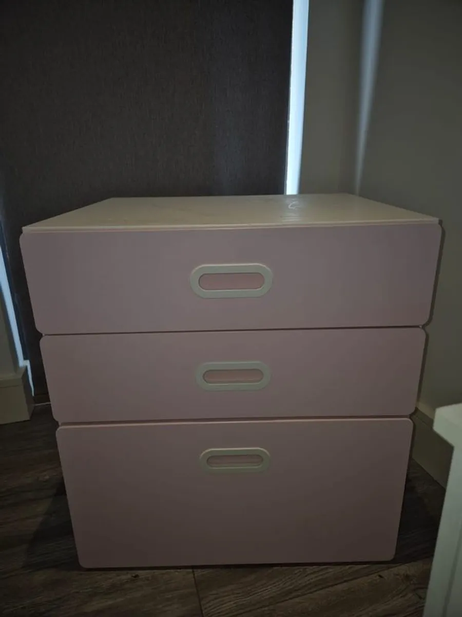 Childrens Bedroom Furniture - Image 1