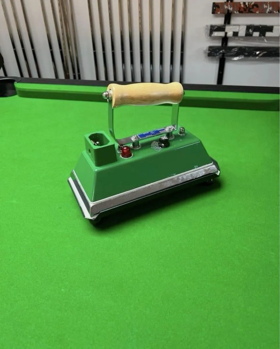 Pool table iron