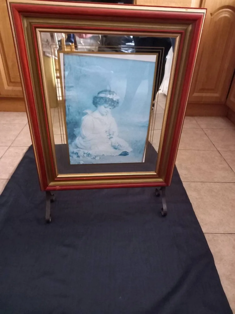 Old Type Firescreen - Image 1