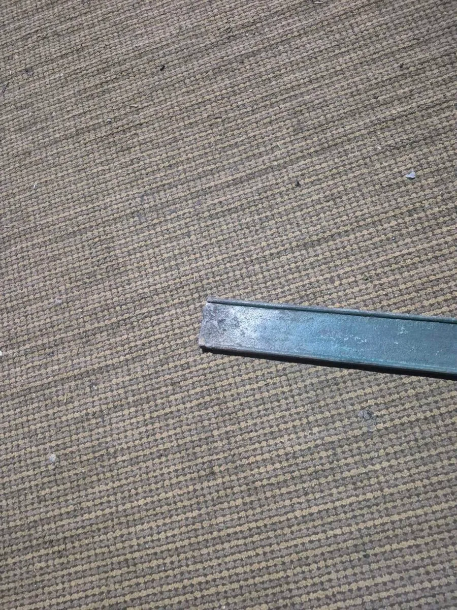 Large original cast iron cross cruisifix - Image 4