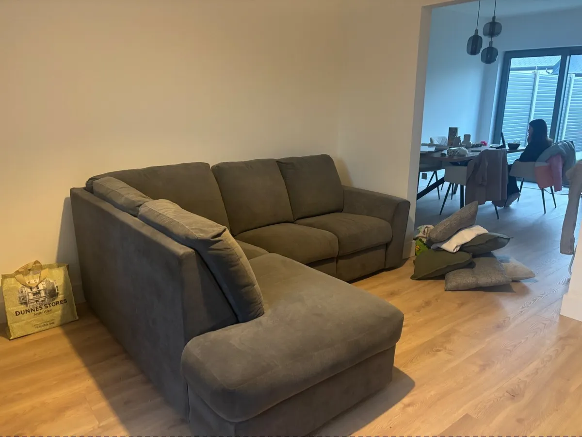 L-Shaped Couch with recliner - Image 2