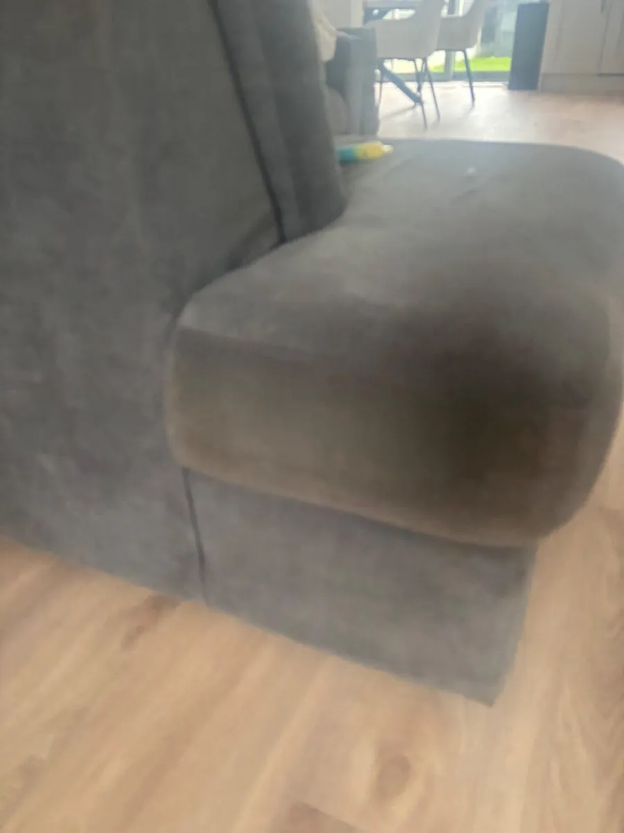 L-Shaped Couch with recliner - Image 3