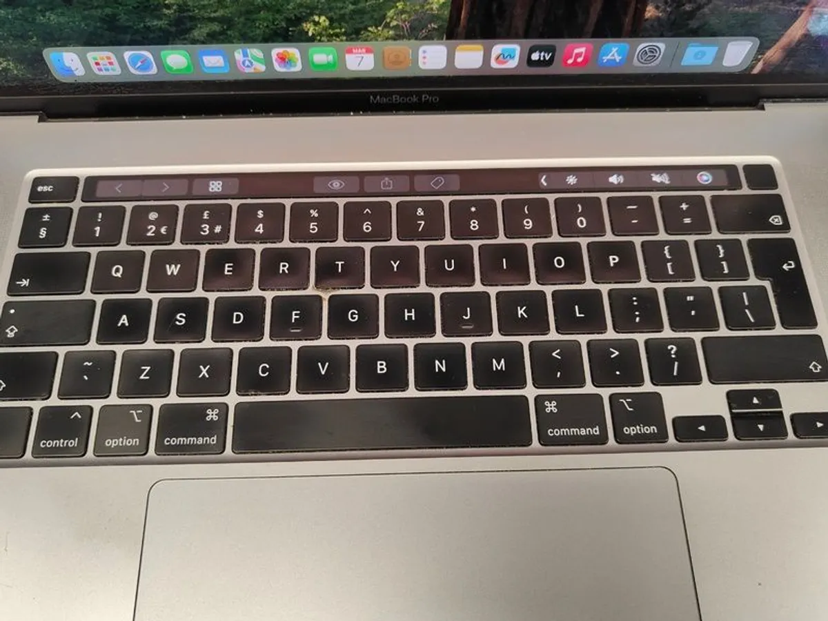 2019 Apple MacBook Pro 16" A2141 2.6GHz 6core i7 16GB 500GB Sequoia 15.3.1 (Battery Cycle: 645) - Image 2