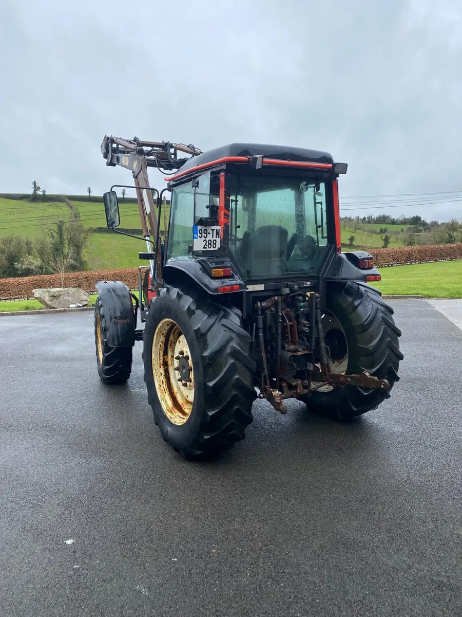 Valtra 900 - Image 3