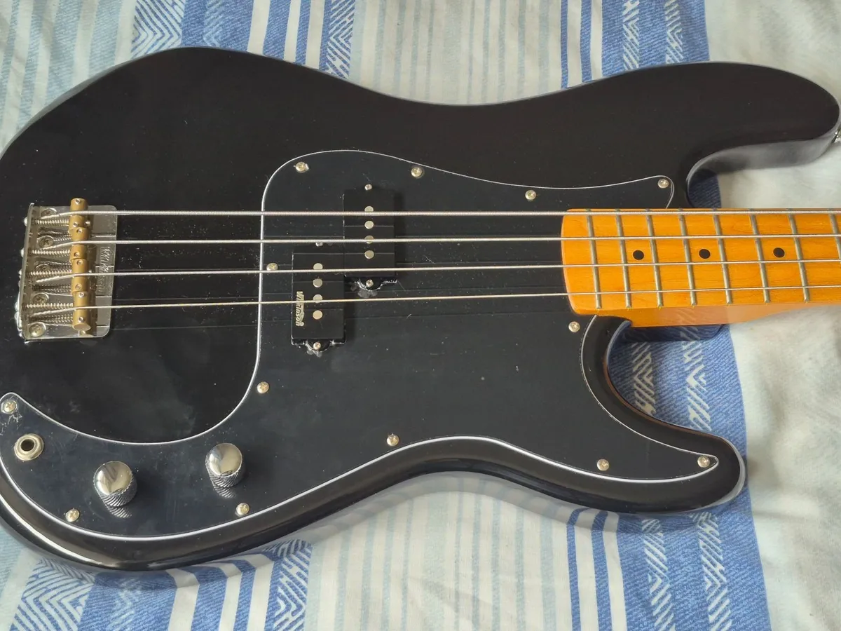 Vintage Tony Butler Signature Bass + Hartke HD15 A - Image 3