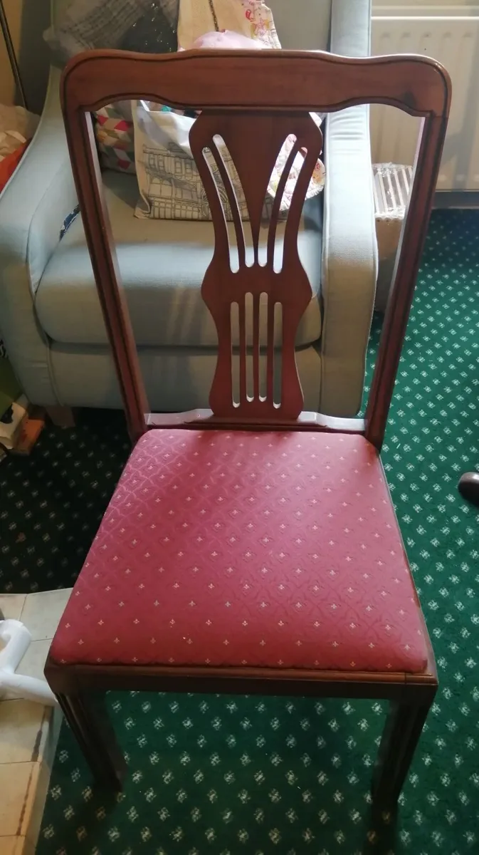 Dining table - Image 2