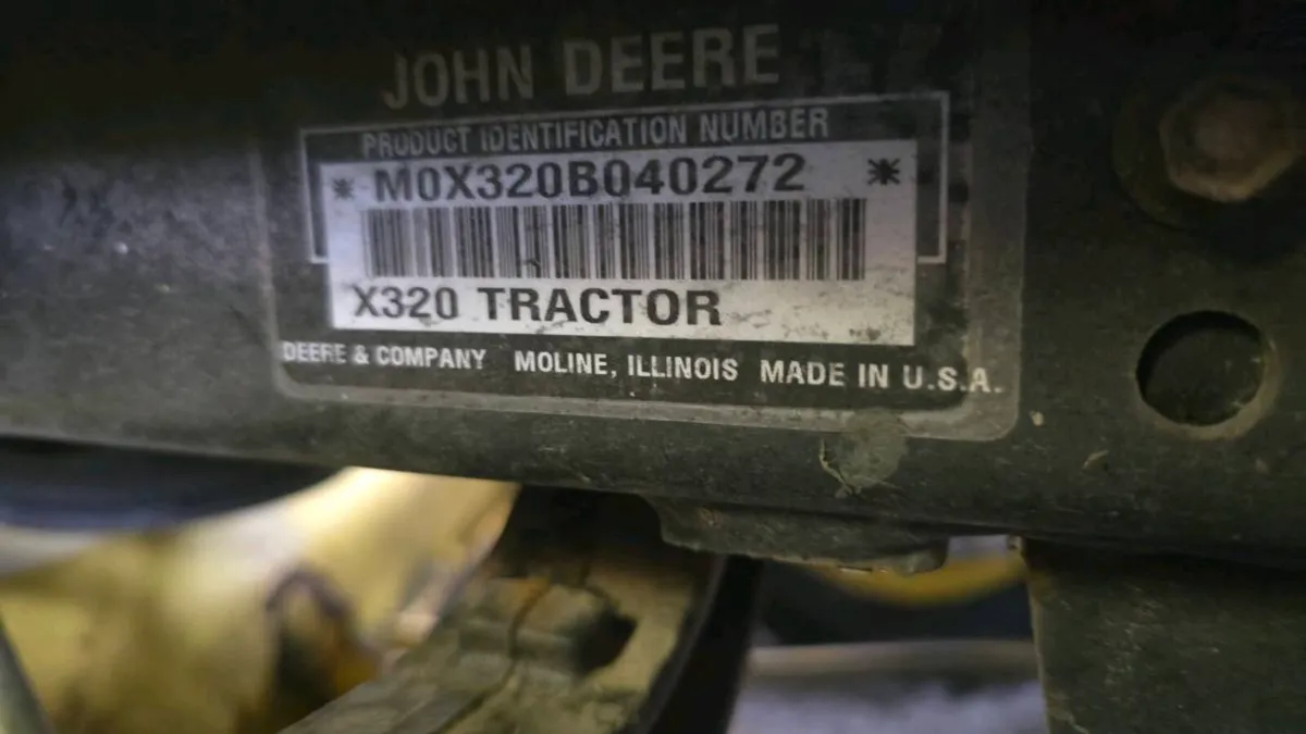 John Deere 48" 22hp Kawasaki - Image 3