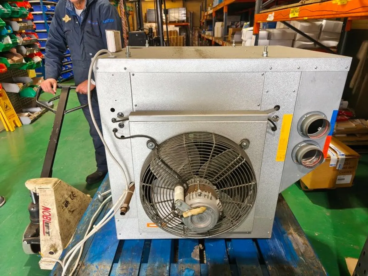 Gas heater - Image 2