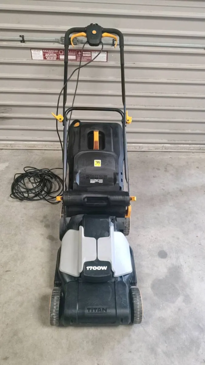 Titan electric push mower - Image 3