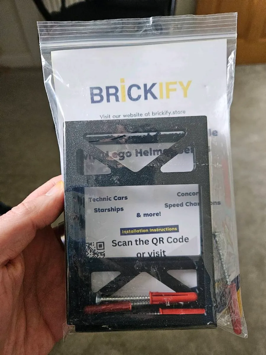 Lego helmet wall bracket - Image 1