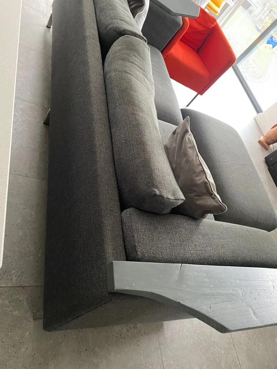 Couch / Sofa - Image 3