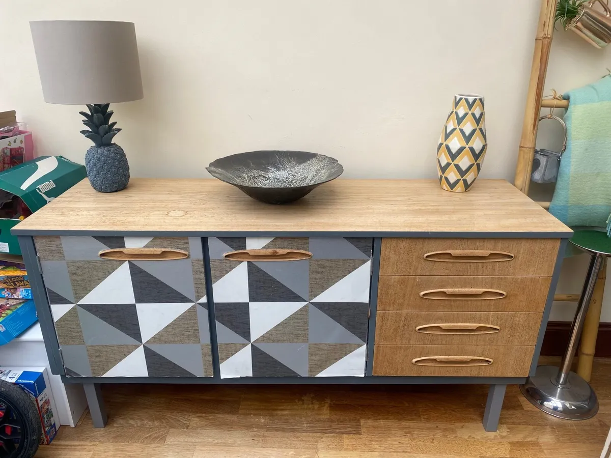 Mid-Century sideboard - Image 3
