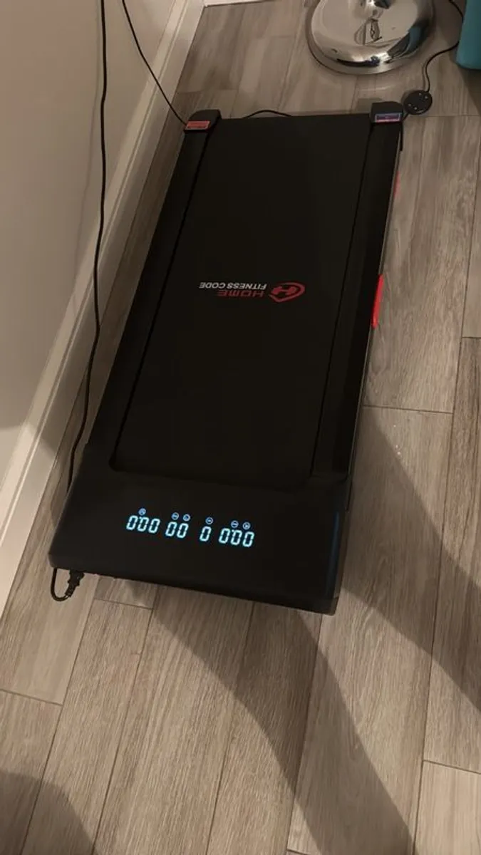 Walking Pad with Incline 0-12% - Image 1