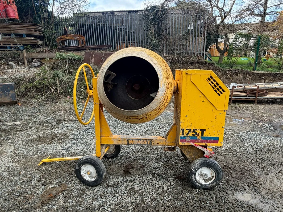 Cement Mixer - Image 1