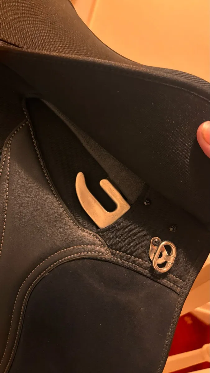 Wintec saddle - Image 2
