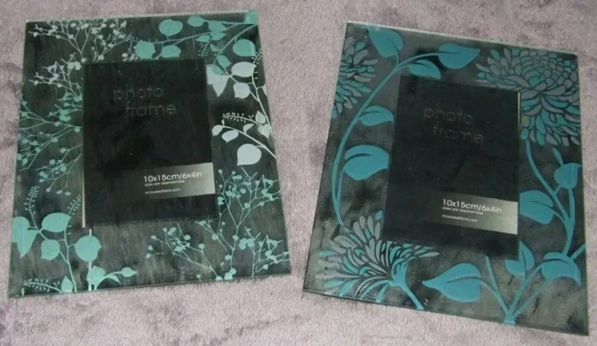 BNWT Harrods Glass Photo Frames - Image 1