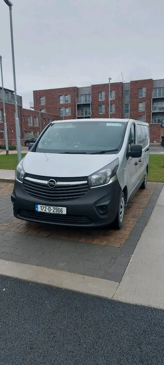 172 Opel vivaro for sale - Image 2