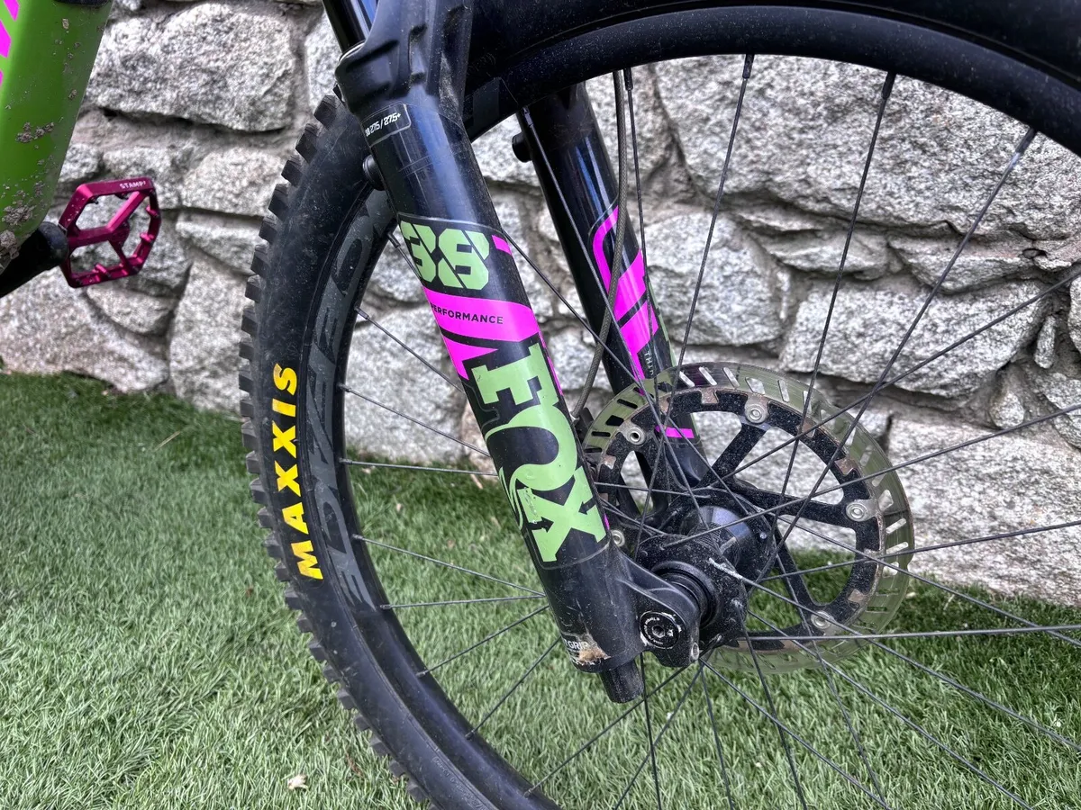 Santa Cruz Nomad C - Image 2