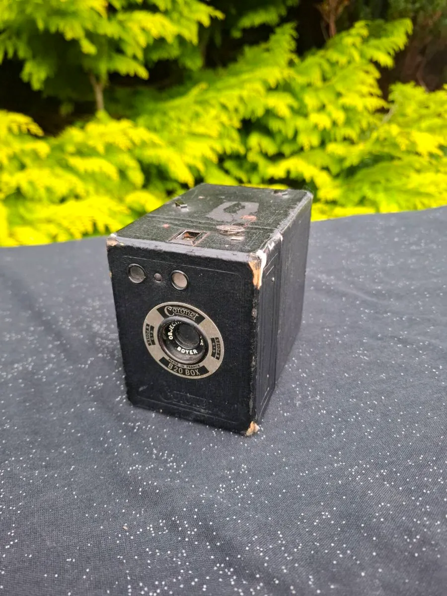 Coronet vintage camera postage possible - Image 1