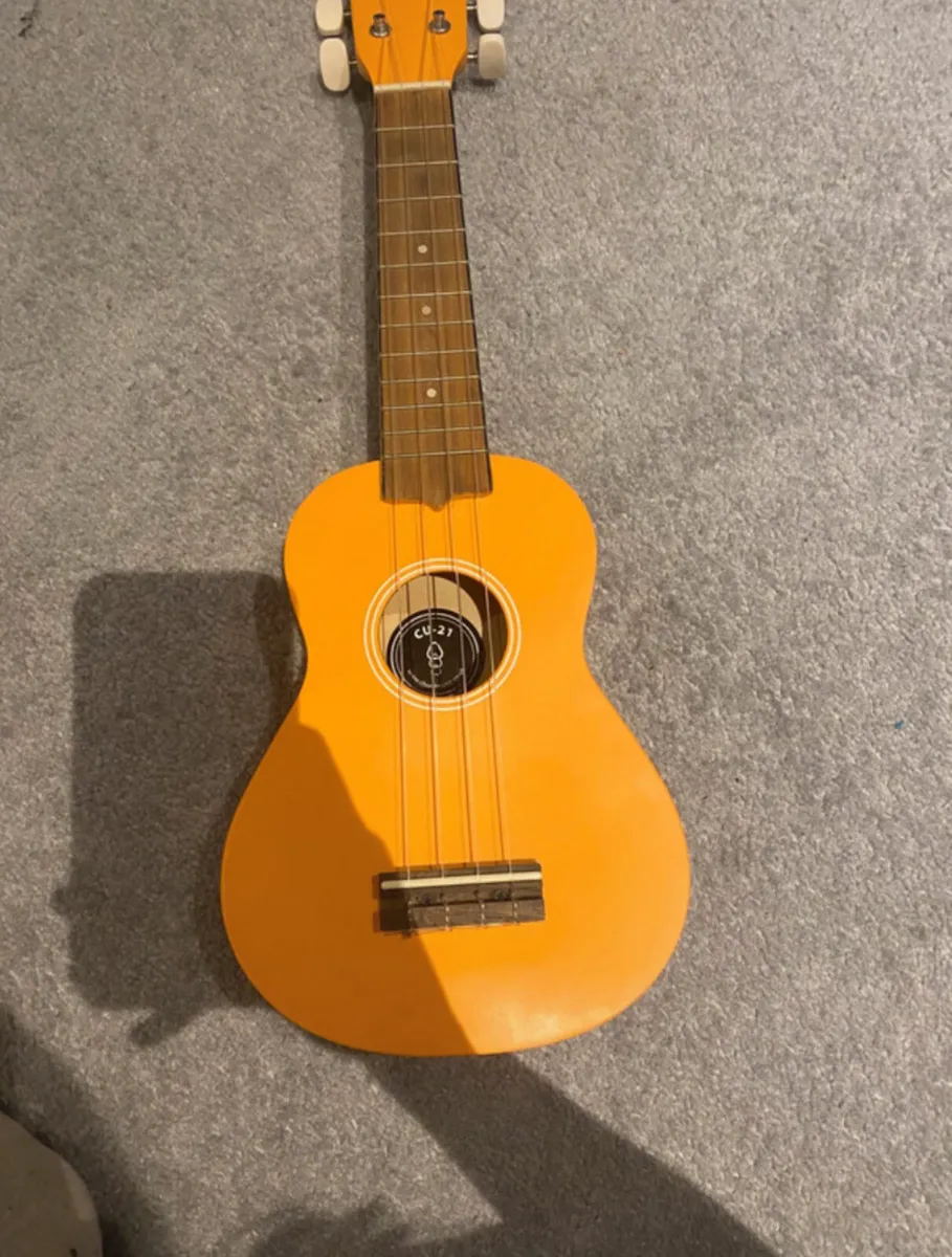 Orange Chord Ukulele - Image 1