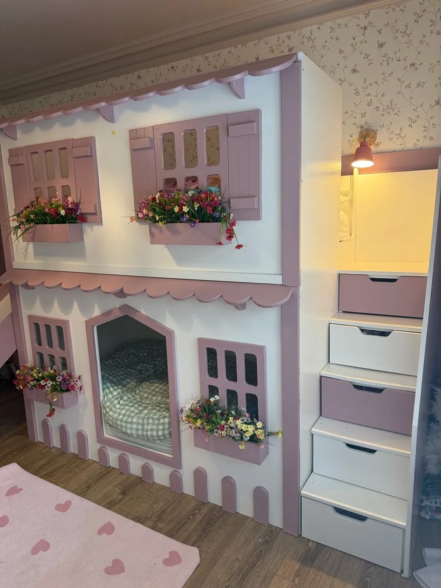 Childerns Bed - Image 4