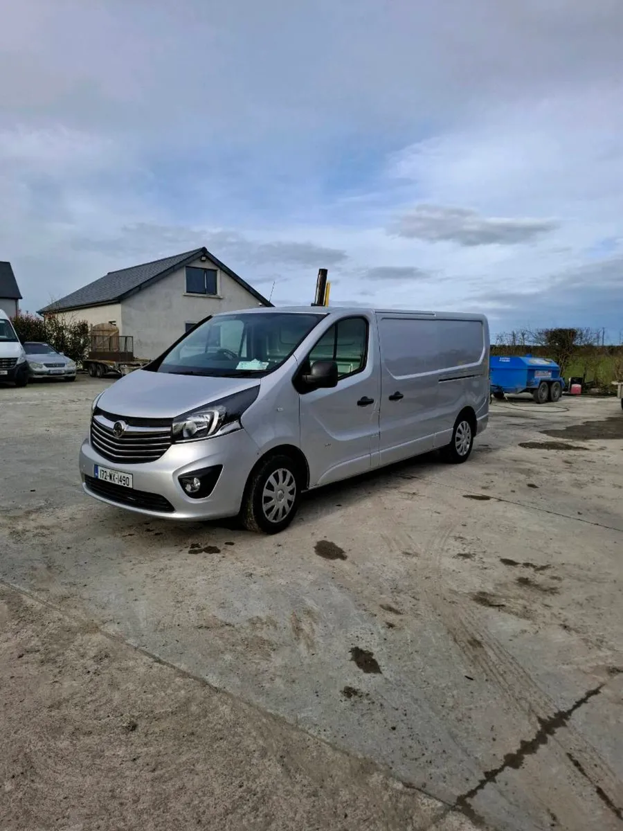 OPEL VIVARO SPORTIVE - Image 1