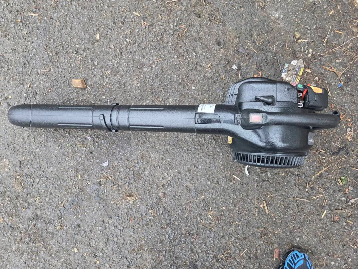 Mc culloch leafblower - Image 2