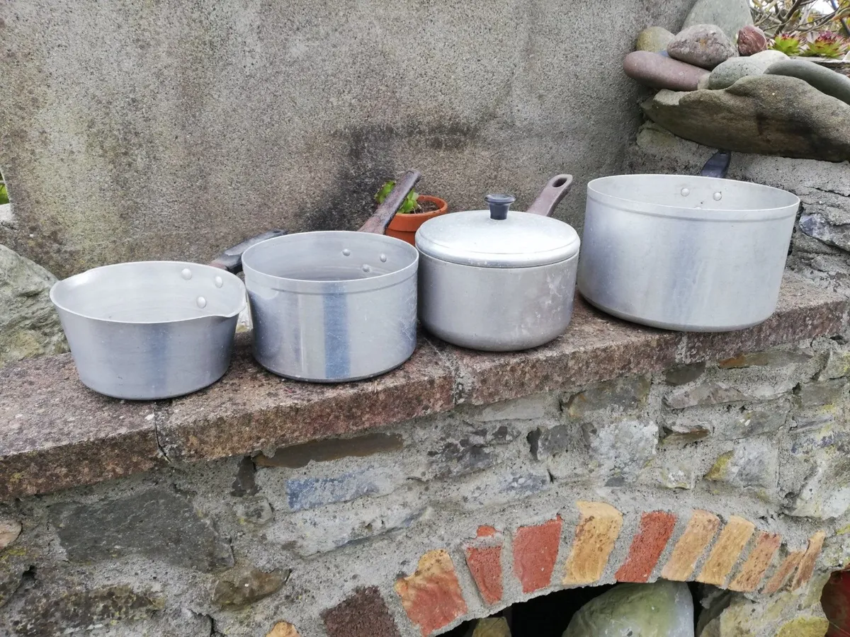 Vintage Alluminium Cooking Pots "Castle Brand" - Image 1
