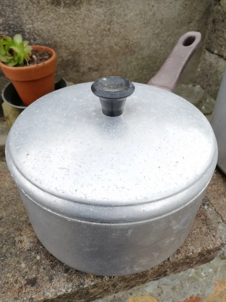 Vintage Alluminium Cooking Pots "Castle Brand" - Image 2