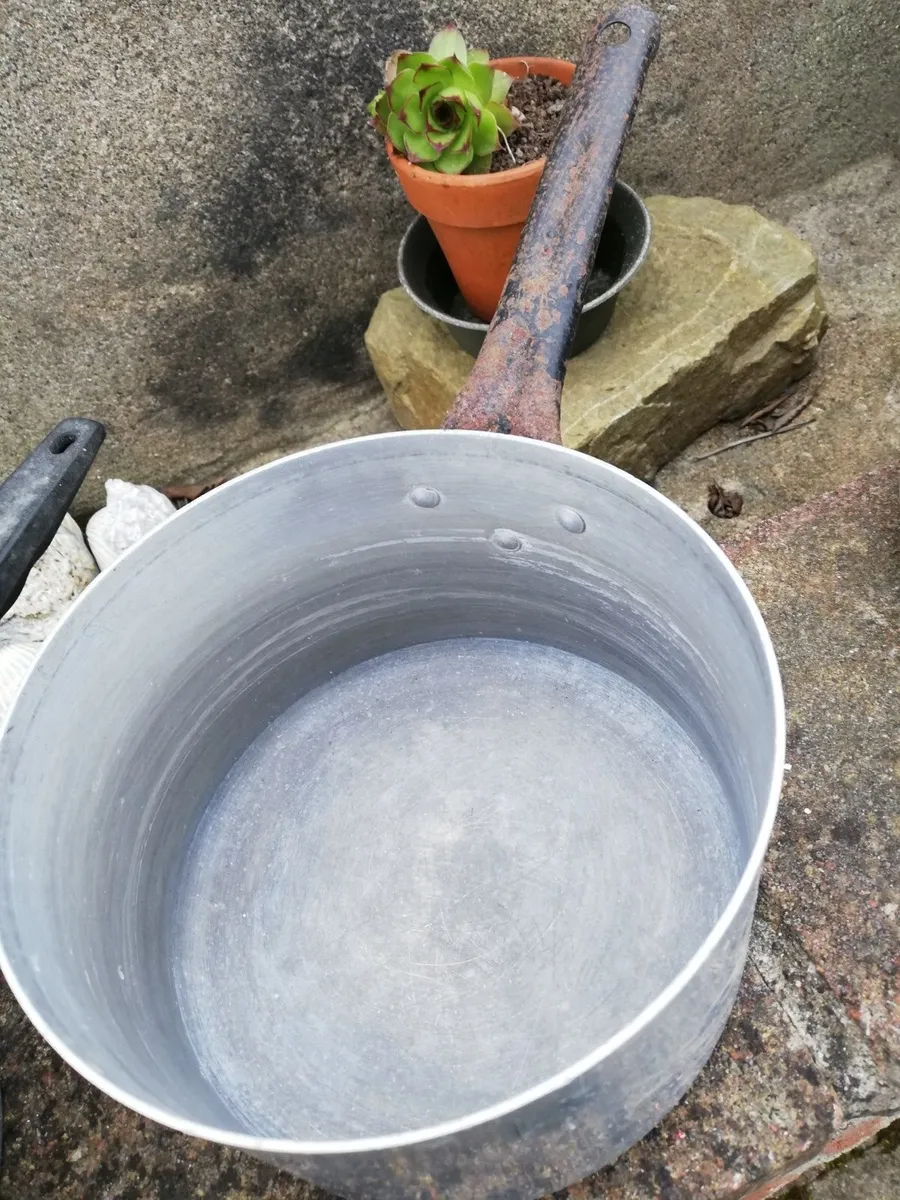 Vintage Alluminium Cooking Pots "Castle Brand" - Image 3