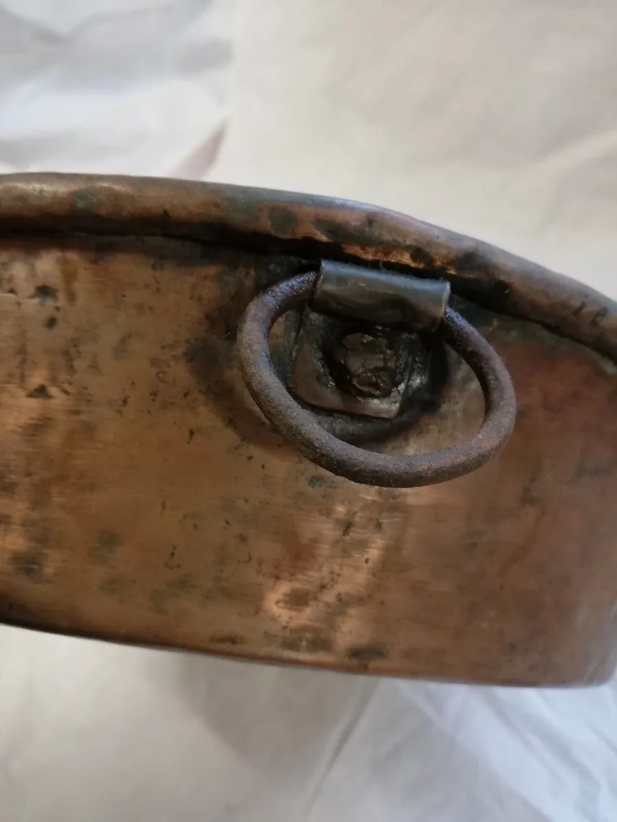 Antique  Copper Cauldron Pot Bucket Flowers vase - Image 4