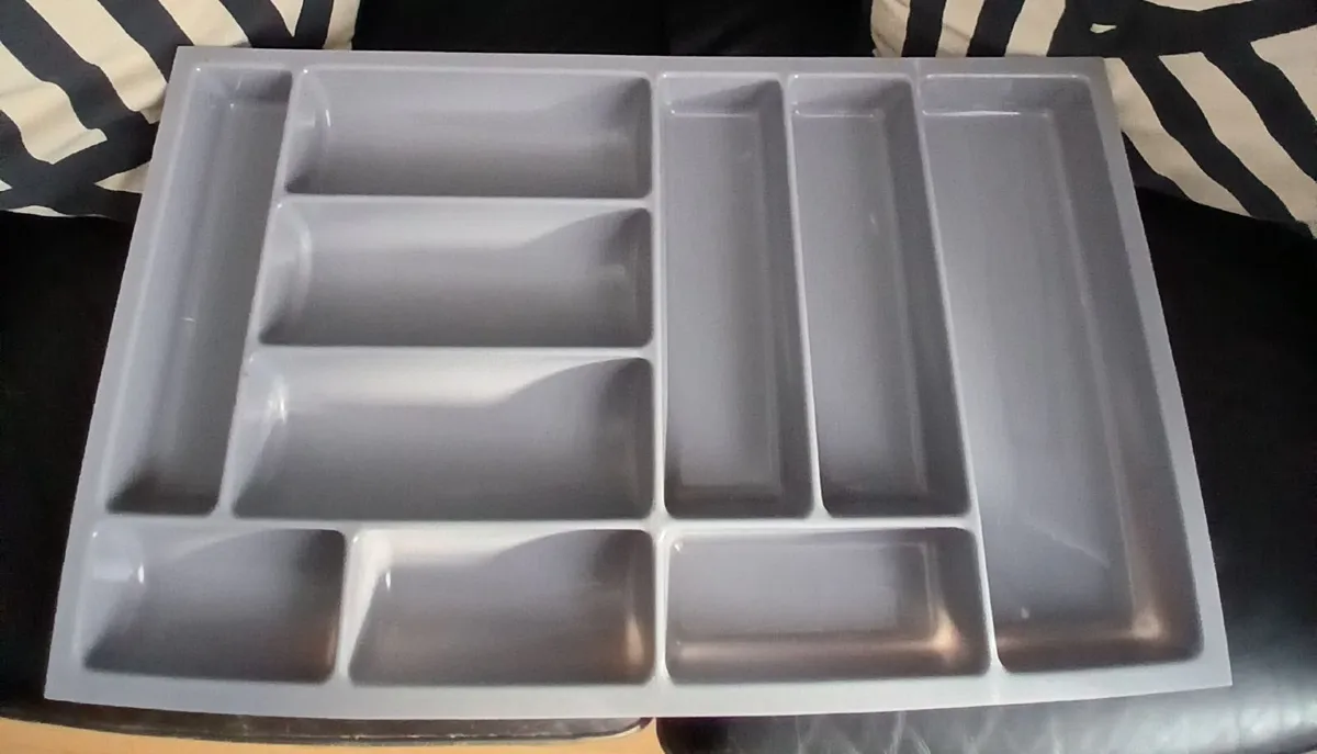 Cutlery insert for drawer - Image 3