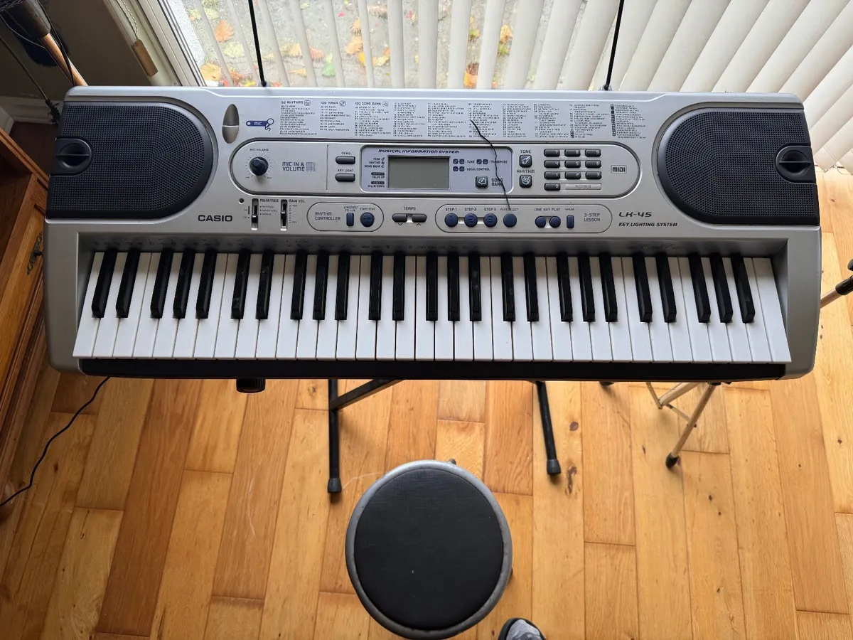 Casio LK-45 Lighted Keyboard - Image 2