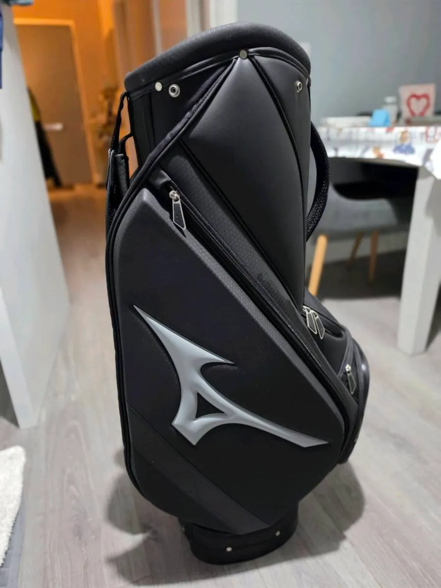 Mizuno golf bag - Image 2
