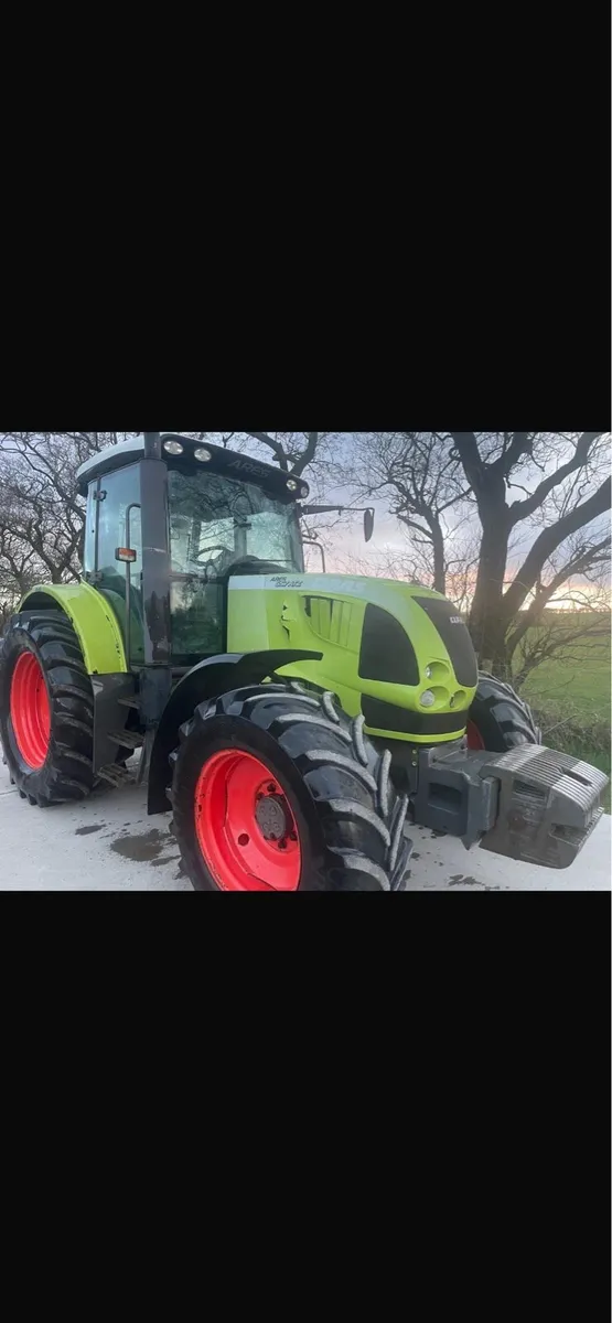 Claas 657 tractor - Image 4