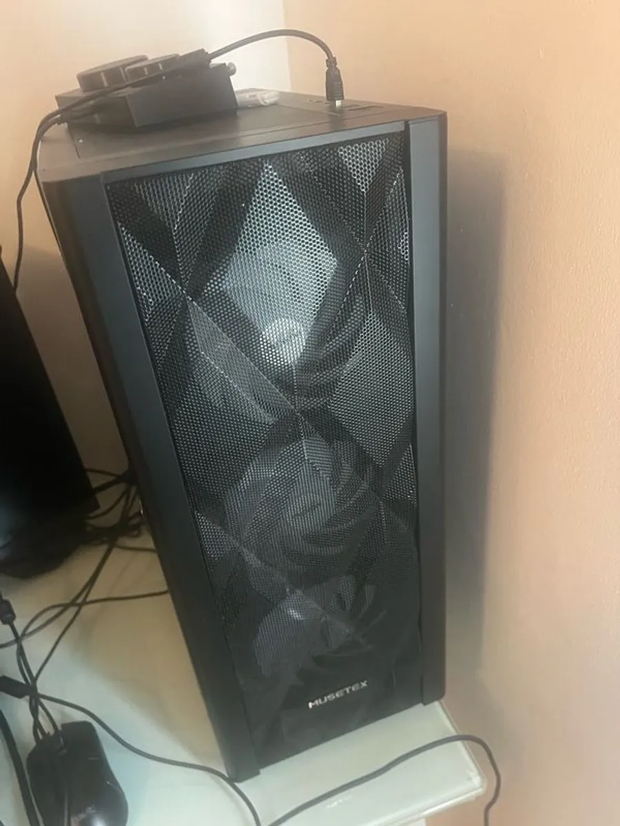 Ultimate Gaming Pc | Rx9070xt 16GB | Ryzen 9800x3d | DDR5 6000mhz - Image 2