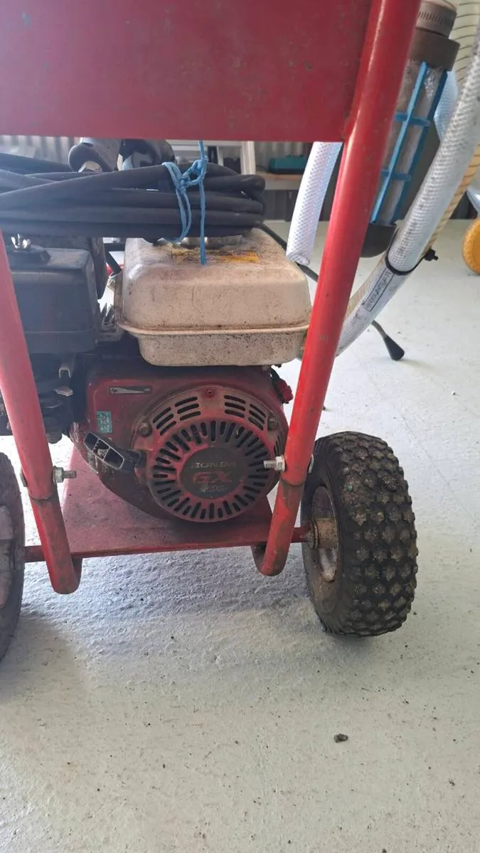 Honda Power Washer - Image 1